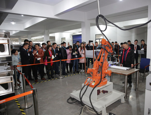 攜手并進，共創共贏——熱烈歡迎科恩陜西經銷商團隊到廠參觀學習