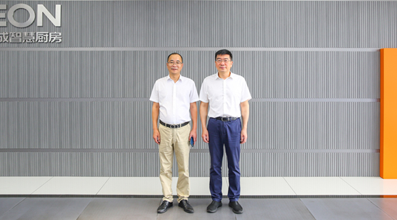 浙江省市場監督管理局副局長章一文一行蒞臨科恩考察指導！